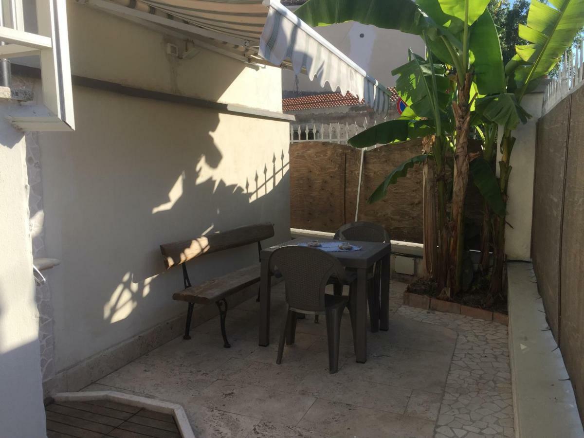 La Casa Di Rosi Al Mare Apartment Vada Exterior photo